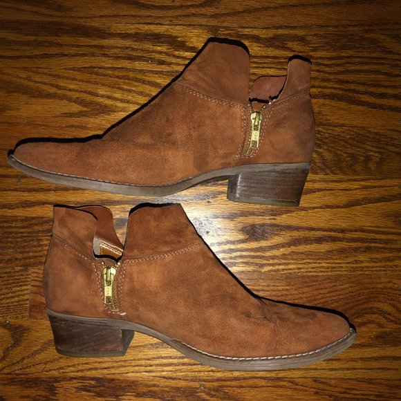 Steve Madden Suede Booties - Picture 2 of 5